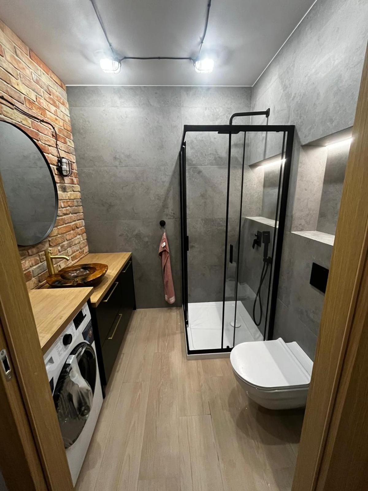 Apartament Z Widokiem Na Stadion Styl Industrialny Jedyny Taki Check In 24 H Познан Екстериор снимка
